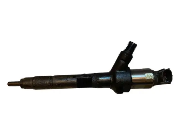 Mazda 6 Fuel injector R2AA13H50