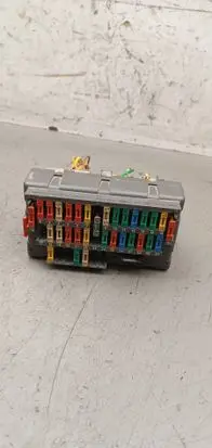 Peugeot 406 Fuse module 9459288180