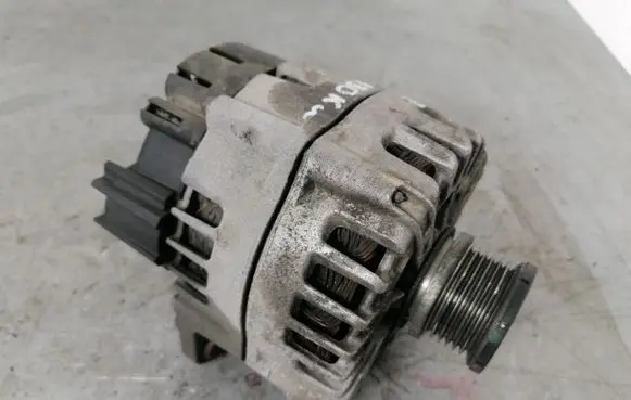 Audi A6 S6 C7 4G Generator/alternator 03L903017B