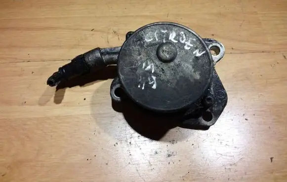 Peugeot 607 Vacuum pump 72266601H