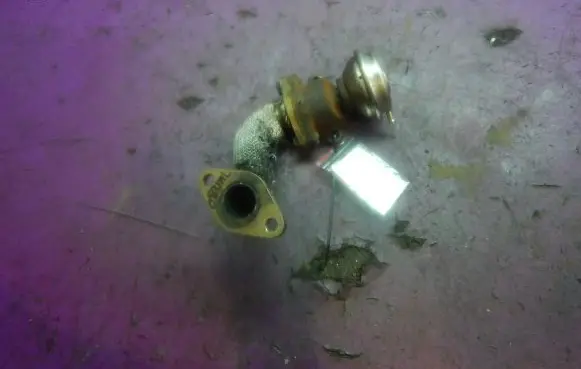Audi A4 S4 B6 8E 8H EGR valve 059131503