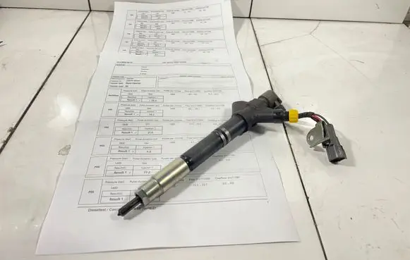 Toyota Avensis T250 Fuel injector 236700R041 4000FA00FD0B 2300000097