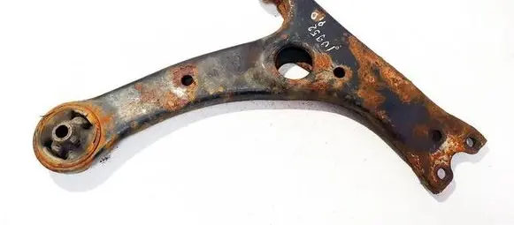 Toyota Corolla Verso AR10 Front lower control arm/wishbone 
