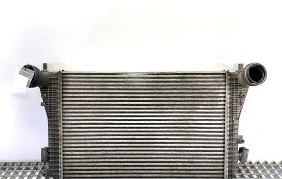 Volkswagen PASSAT B6 Intercooler radiator 3C0145805P