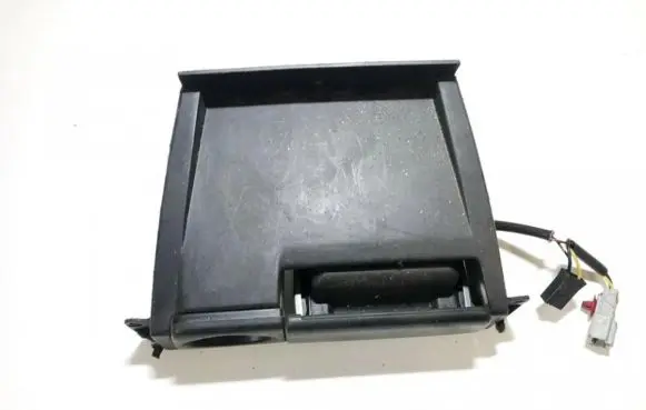 Car ashtray