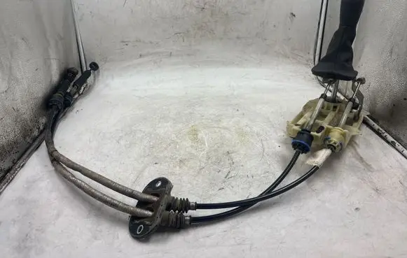 Volvo V50 Gear shifter/selector 30735772