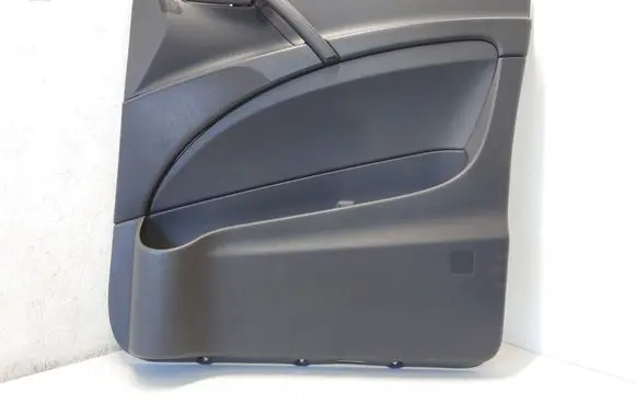 Mercedes-Benz Vito Viano W639 Front door card panel trim A6397270171 6397270171