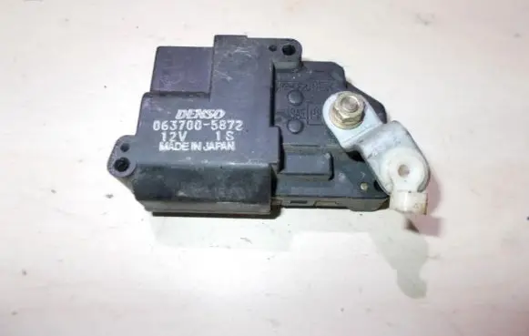 Honda Civic Air flap motor/actuator 0637005872
