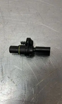 Volkswagen Golf VII Camshaft position sensor 04l907601a
