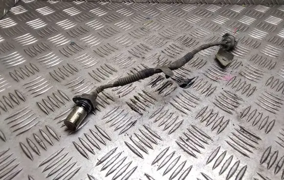 Toyota Corolla Verso AR10 Crankshaft position sensor 9091905069 0296001471
