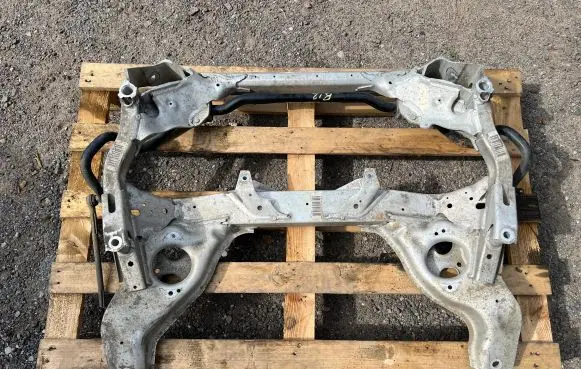 BMW 3 E90 E91 Front subframe 9171901