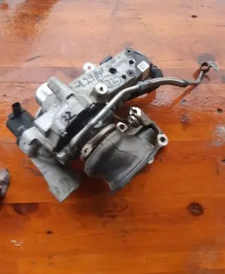 Peugeot 208 I Turbo 9836081180