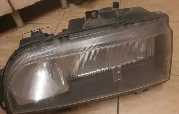 Ford Scorpio Headlight/headlamp 1305621008 85GG13K182CA 0434503R8