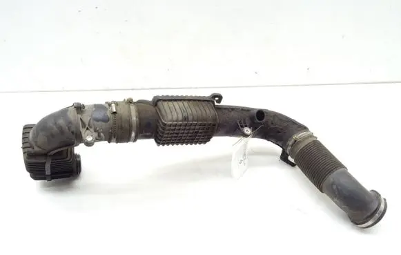 Volvo V70 Air intake hose/pipe 31319691