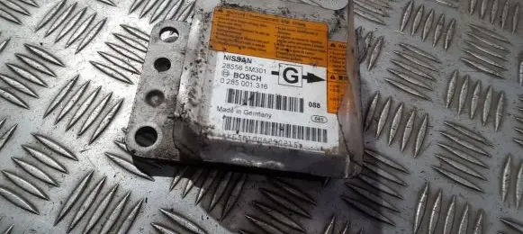 Nissan Almera N16 Airbag control unit/module 285565m301 0285001316