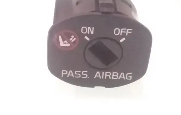 Volvo S40 Passenger airbag on/off switch 0869700B