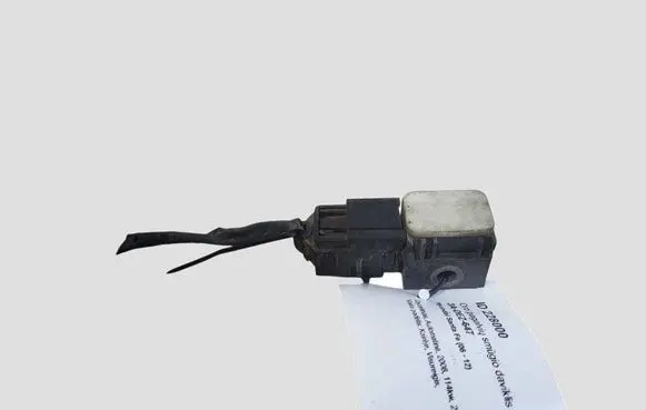 Hyundai Santa Fe Airbag deployment crash/impact sensor 959303L100