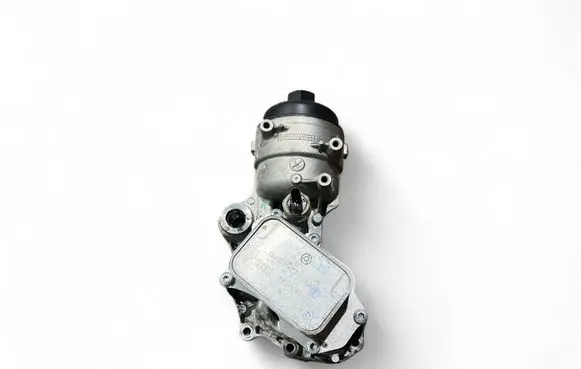 Opel Astra L Oil filter mounting bracket 9823532380