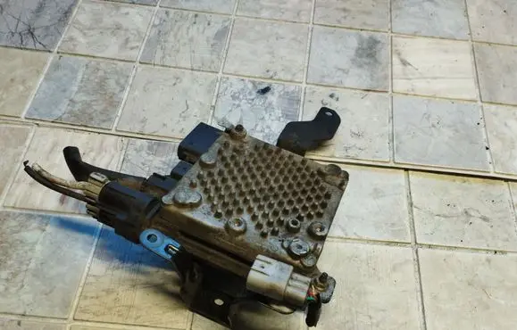 Subaru Outback Steering rack control module E271058010