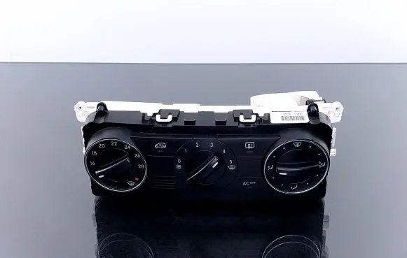 Mercedes-Benz A W169 Climate control unit A1698300585 69780002