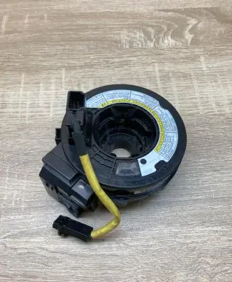 Suzuki Swift I Airbag slip ring squib (SRS ring) SuzukiSwift07