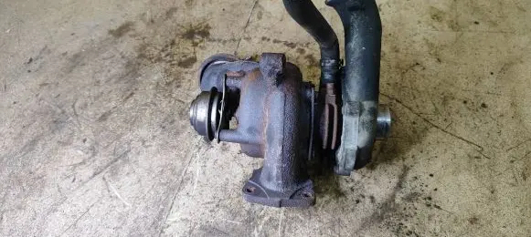 Peugeot 607 Turbo 9640668680 GE201542