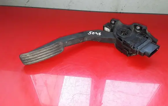 Land Rover Range Rover Sport L320 Accelerator throttle pedal 74969800