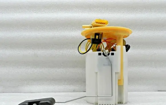 Renault Espace V (RFC) In-tank fuel pump 172023644R 172023644