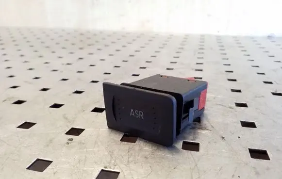 Traction control (ASR) switch