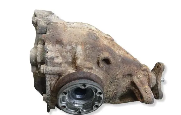 BMW 1 E82 E88 Rear differential 7598855 EA630X307