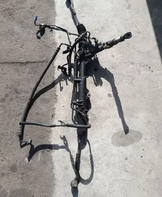 Mercedes-Benz C W204 Steering rack 614453 A2045400010 ENAC46200
