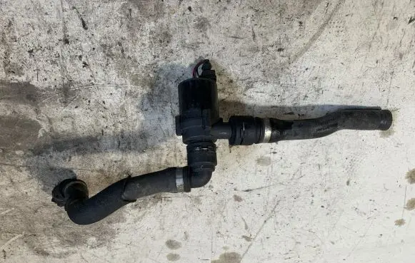 BMW X5M E70 Electric auxiliary coolant/water pump 9197085