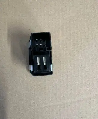 Fiat Freemont Electric window control switch 56046832AB 10017668