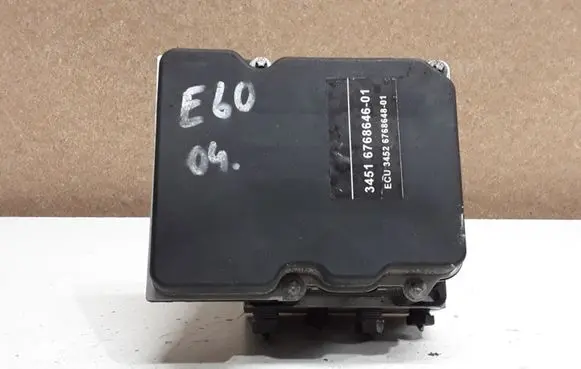 BMW 5 E60 E61 ABS Pump 6768646 6758743