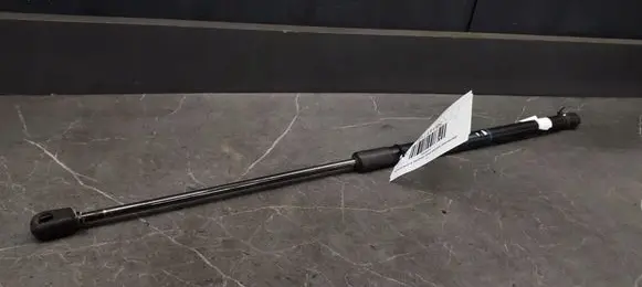 Opel Corsa D Tailgate strut 13182537