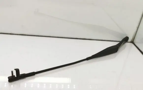 Opel Astra H Front wiper blade arm 13111220LH