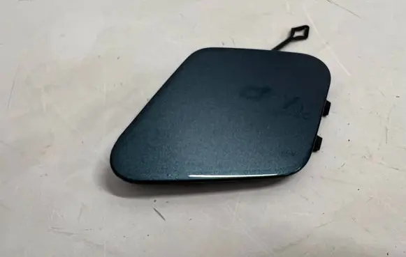 Rear bumper row hook cap/cover
