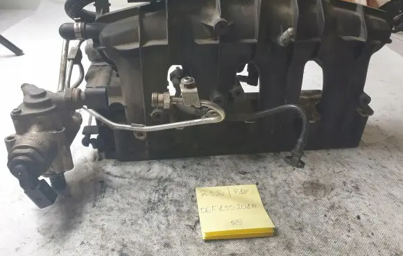 Audi A6 S6 C6 4F Intake manifold valve actuator/motor 06F133201N