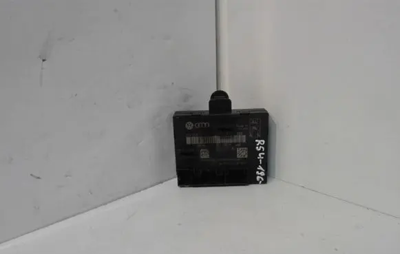 Audi RS4 Door control unit/module 8T0959795Q 8T0959795H