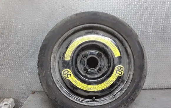 Volkswagen Golf III R15 spare wheel 535601025A