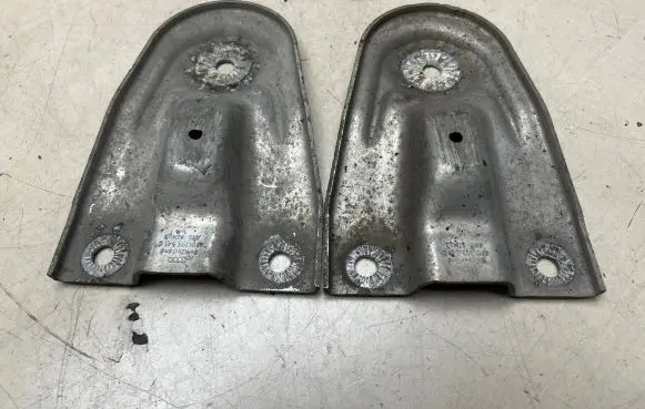 Audi A6 S6 C6 4F Engine mounting bracket 4F0399541C