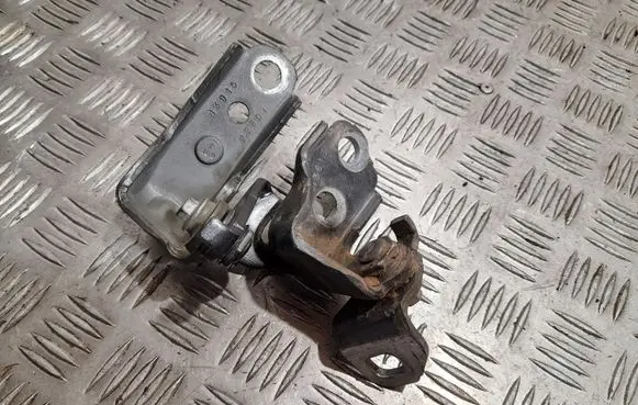 Ford Escape III Front door hinge set 13615 22811 13915