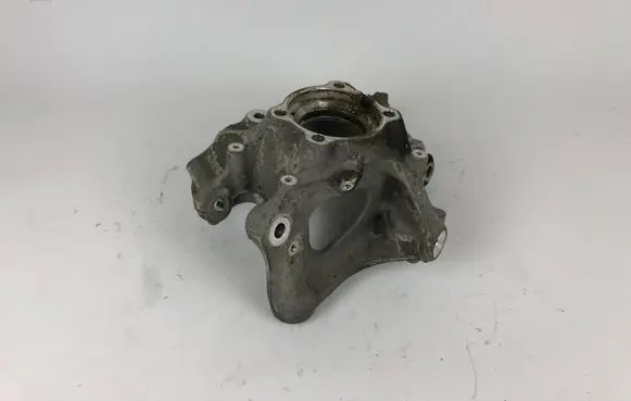 BMW 7 G11 G12 Rear wheel hub spindle/knuckle 6865662 0074202325 21515304