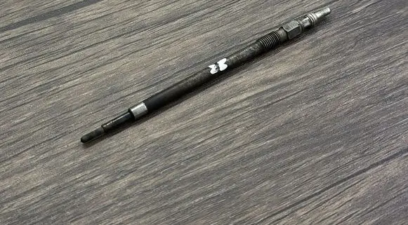 Mercedes-Benz E W212 Glow plug 