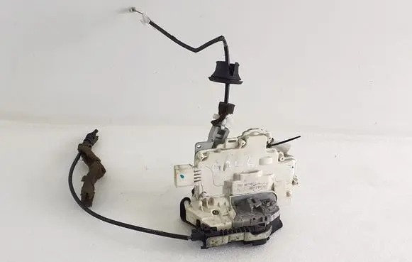 Porsche Panamera (970) Rear door lock 8K0839015A 8K0839015