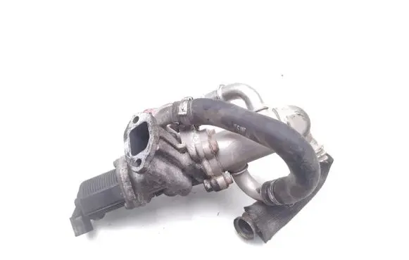 Opel Corsa D EGR valve 04705072