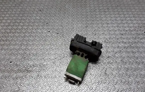 Volkswagen II LT Heater blower motor/fan resistor