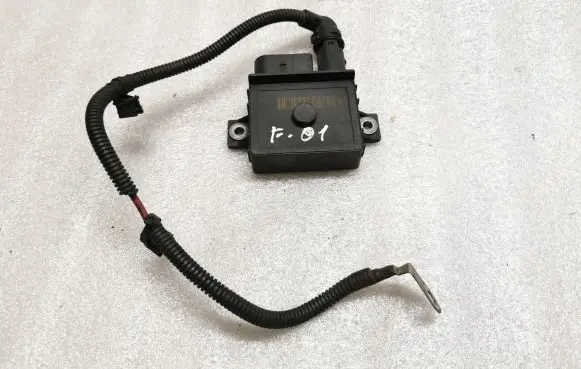 BMW 7 F01 F02 F03 F04 Glow plug pre-heat relay 859172401