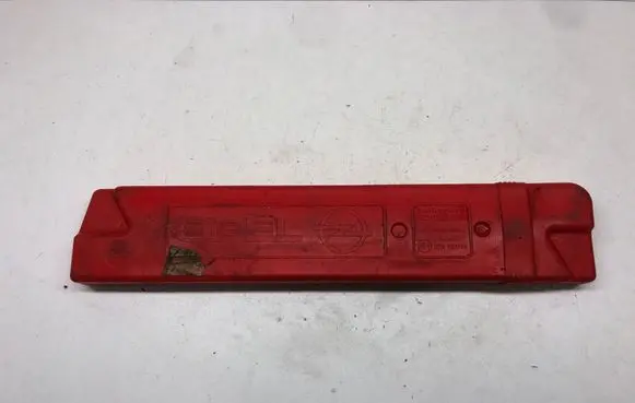 Opel Astra J Emergency warning sign