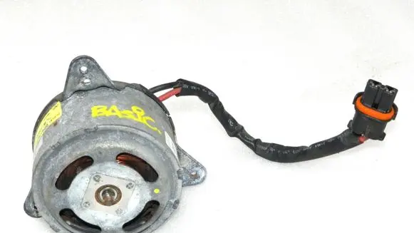 Volvo V60 Electric radiator cooling fan 31686806 6G918C607M